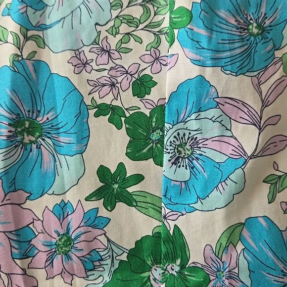 Talbots Floral Non Iron Sleeveless Shirt Spring Easter Classic Preppy - Picture 9 of 9